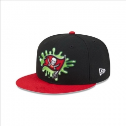 Tampa Bay Buccaneers Snapback Cap 26J M435